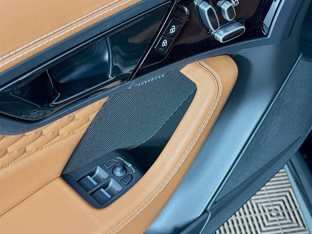 New 2024 Jaguar F-TYPE R image 19