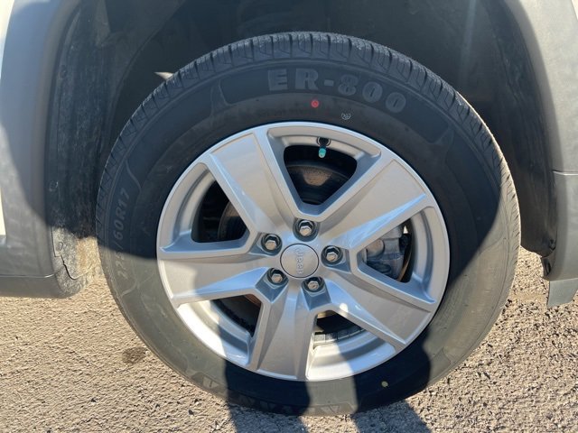 Used 2022 Jeep Compass Latitude image 24