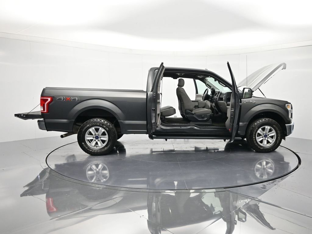 Used 2016 Ford F150 XLT w/ Equipment Group 301A Mid AWD/4WD image 46