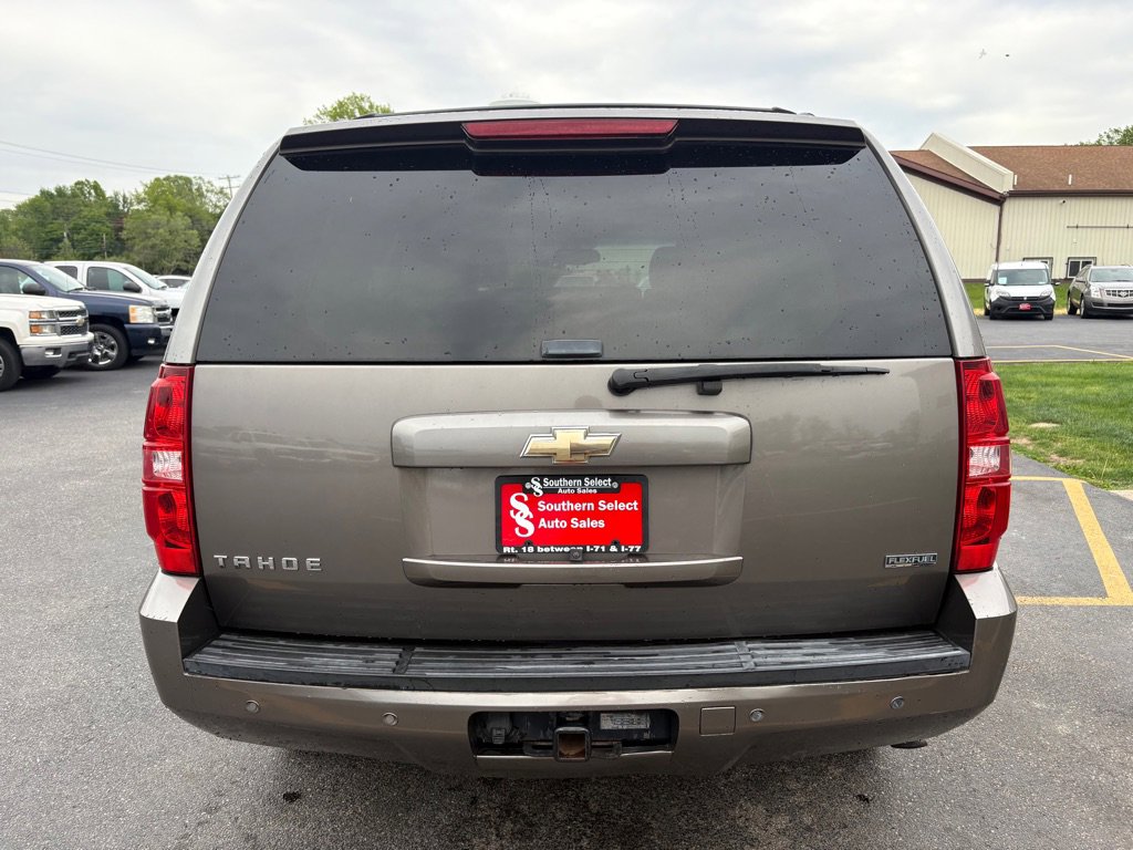 Used 2011 Chevrolet Tahoe LT w/ Suspension Package, Off-Road AWD/4WD image 7