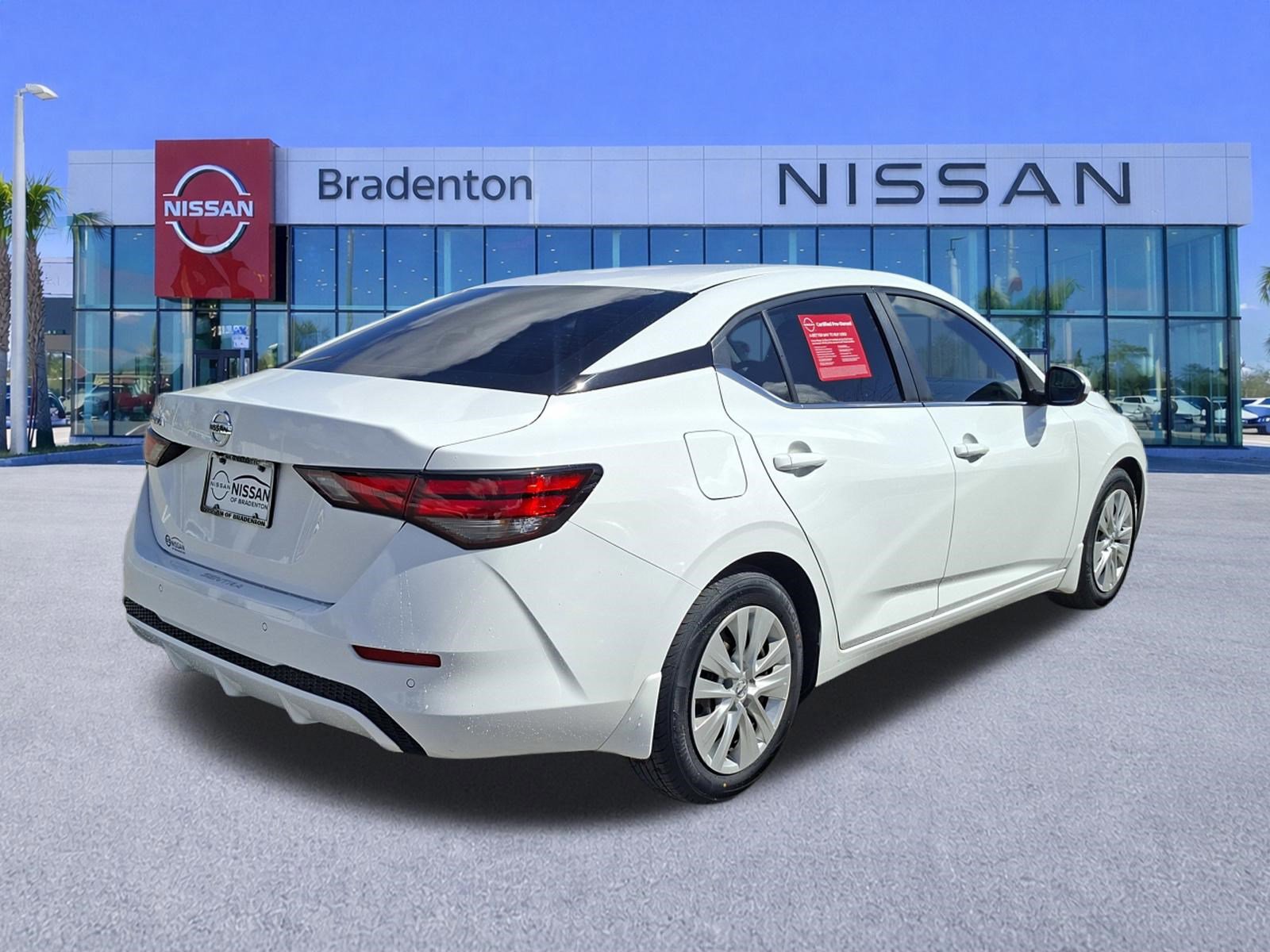 Certified 2022 Nissan Sentra S image 5
