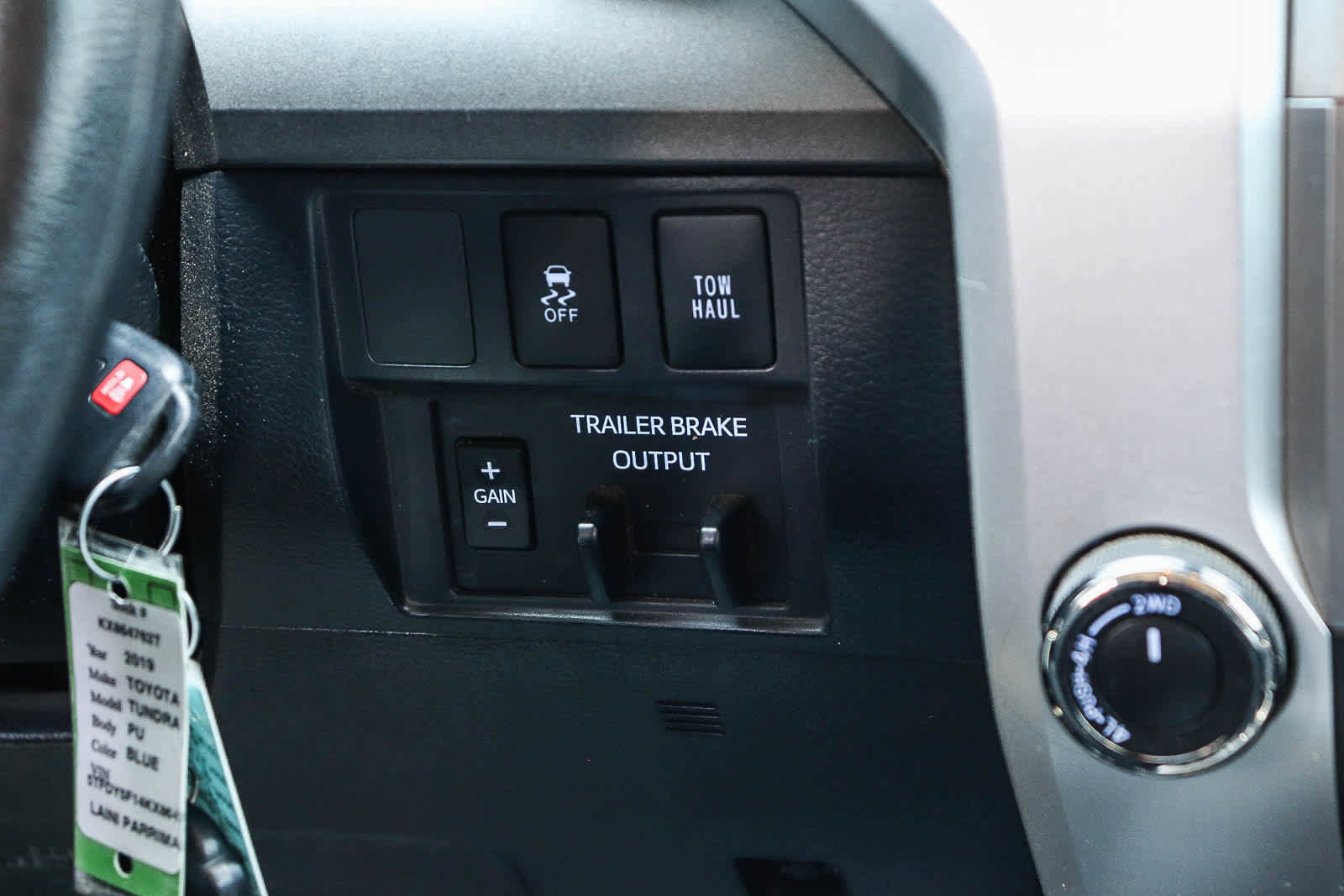 Used 2019 Toyota Tundra SR5 w/ TRD Off Road Package AWD/4WD image 24