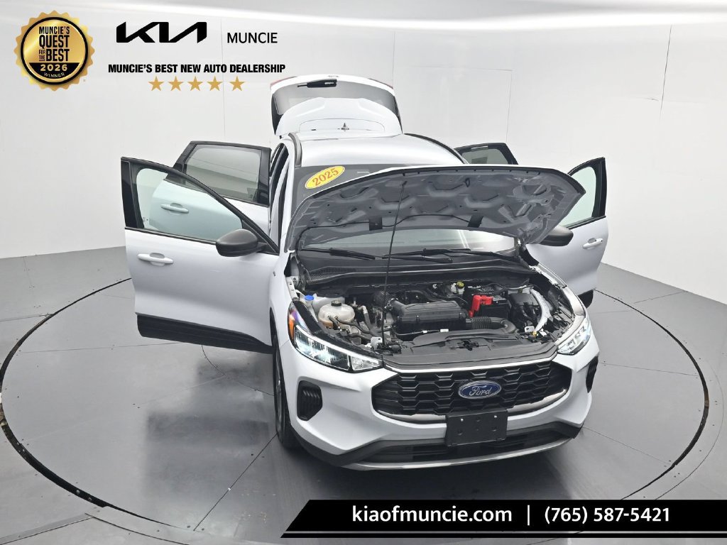 Used 2025 Ford Escape ST-Line FWD image 51