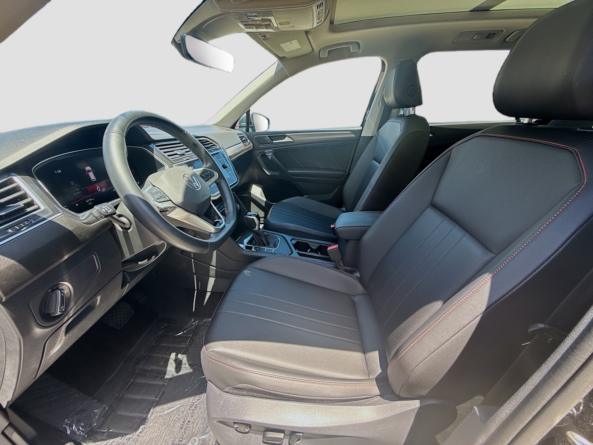 Certified 2024 Volkswagen Tiguan Wolfsburg Edition FWD image 18