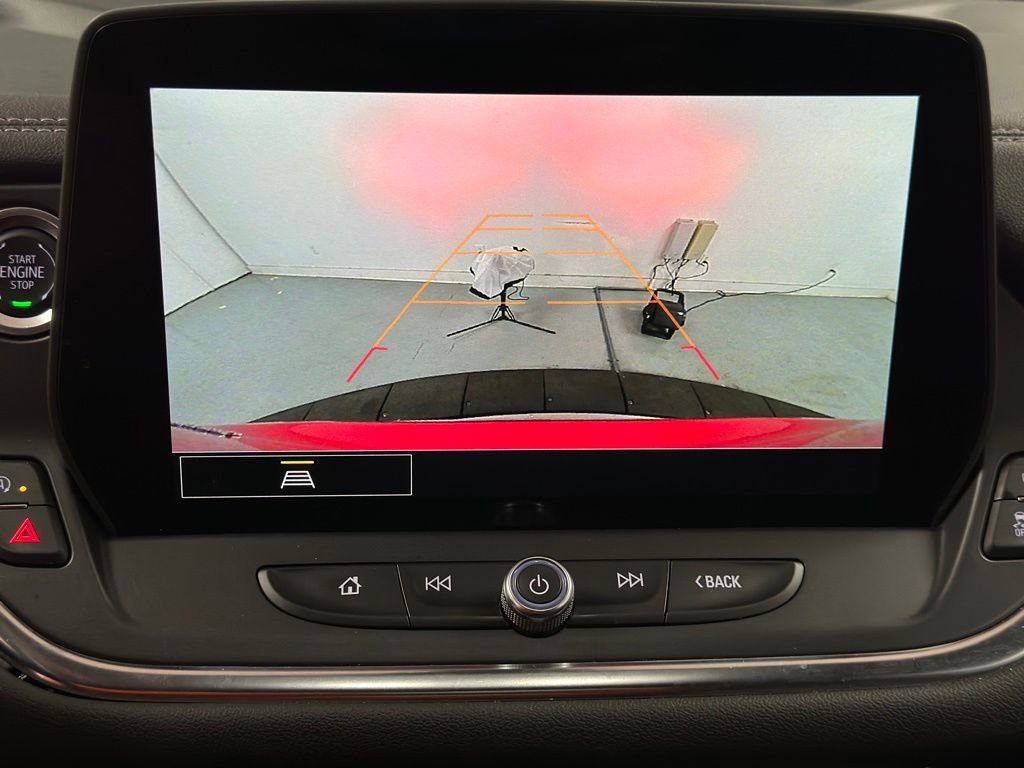 Used 2025 Chevrolet Blazer LT image 6