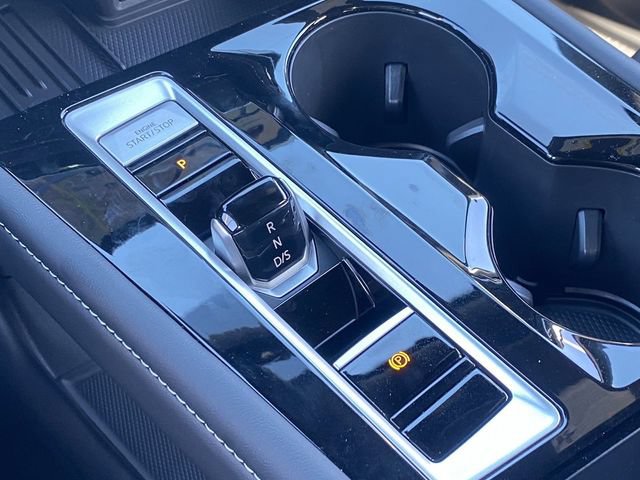 New 2025 Volkswagen Atlas Cross Sport SEL AWD/4WD image 18