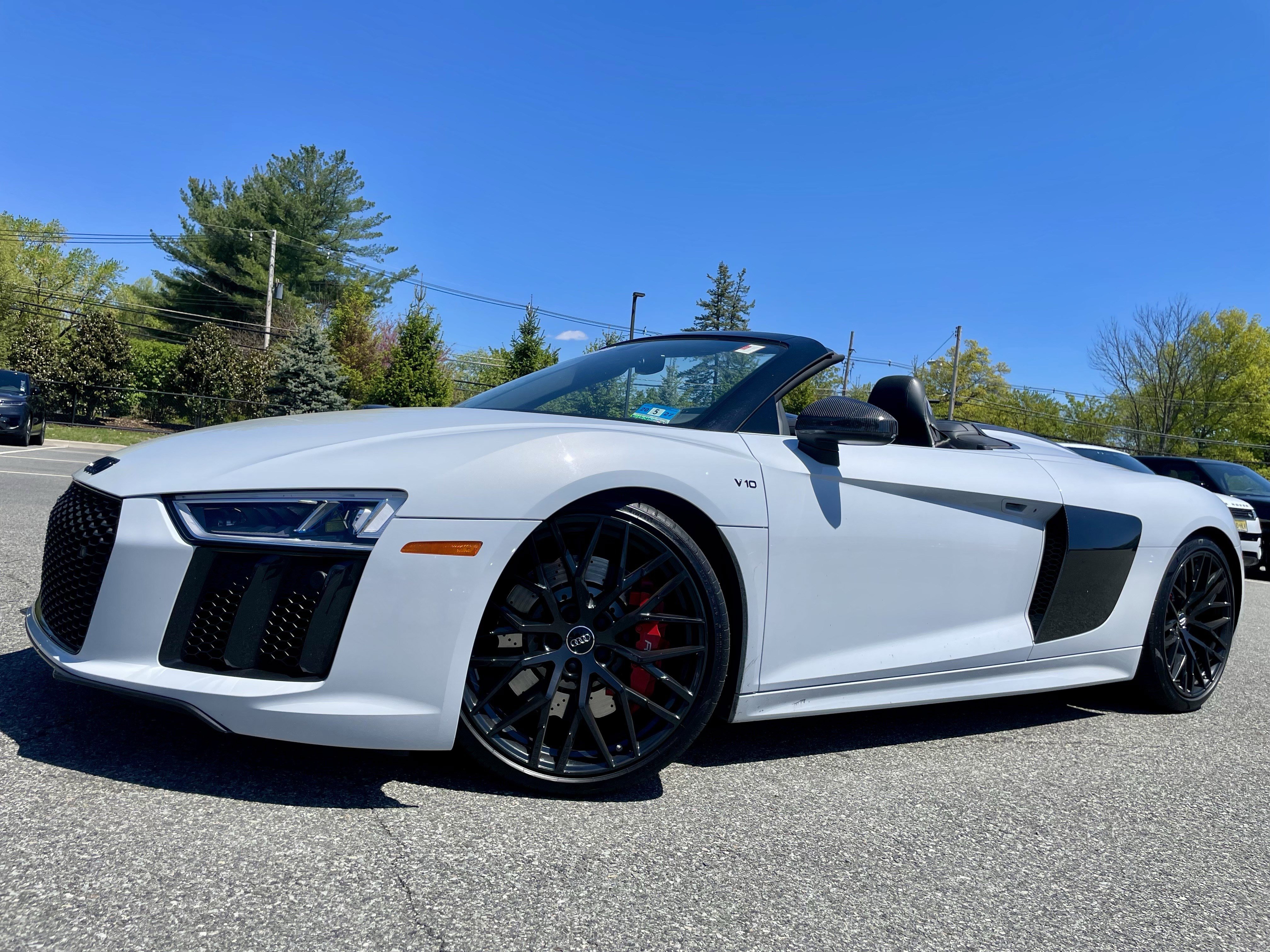 Used 2018 Audi R8 V10 AWD/4WD image 1