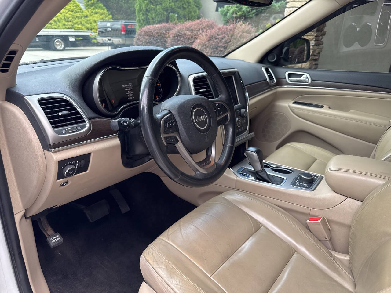 Used 2018 Jeep Grand Cherokee Limited w/ Trailer Tow Group IV AWD/4WD image 9