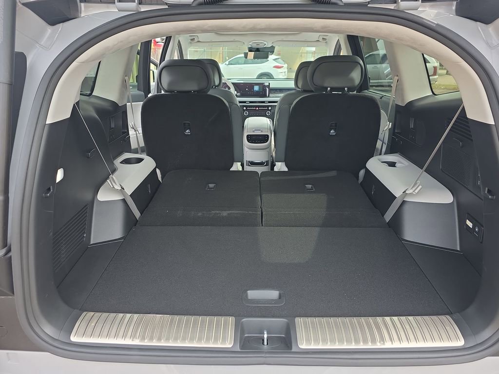 New 2026 Hyundai Ioniq 9 Calligraphy image 22