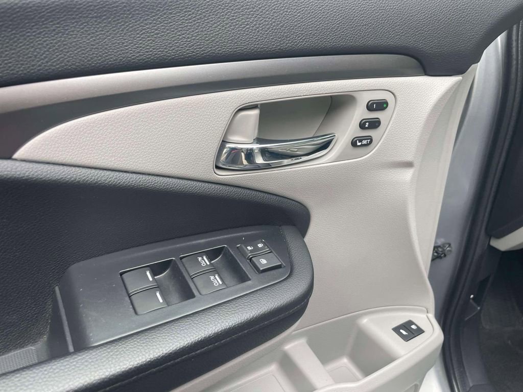 Certified 2022 Honda Pilot Special Edition image 16