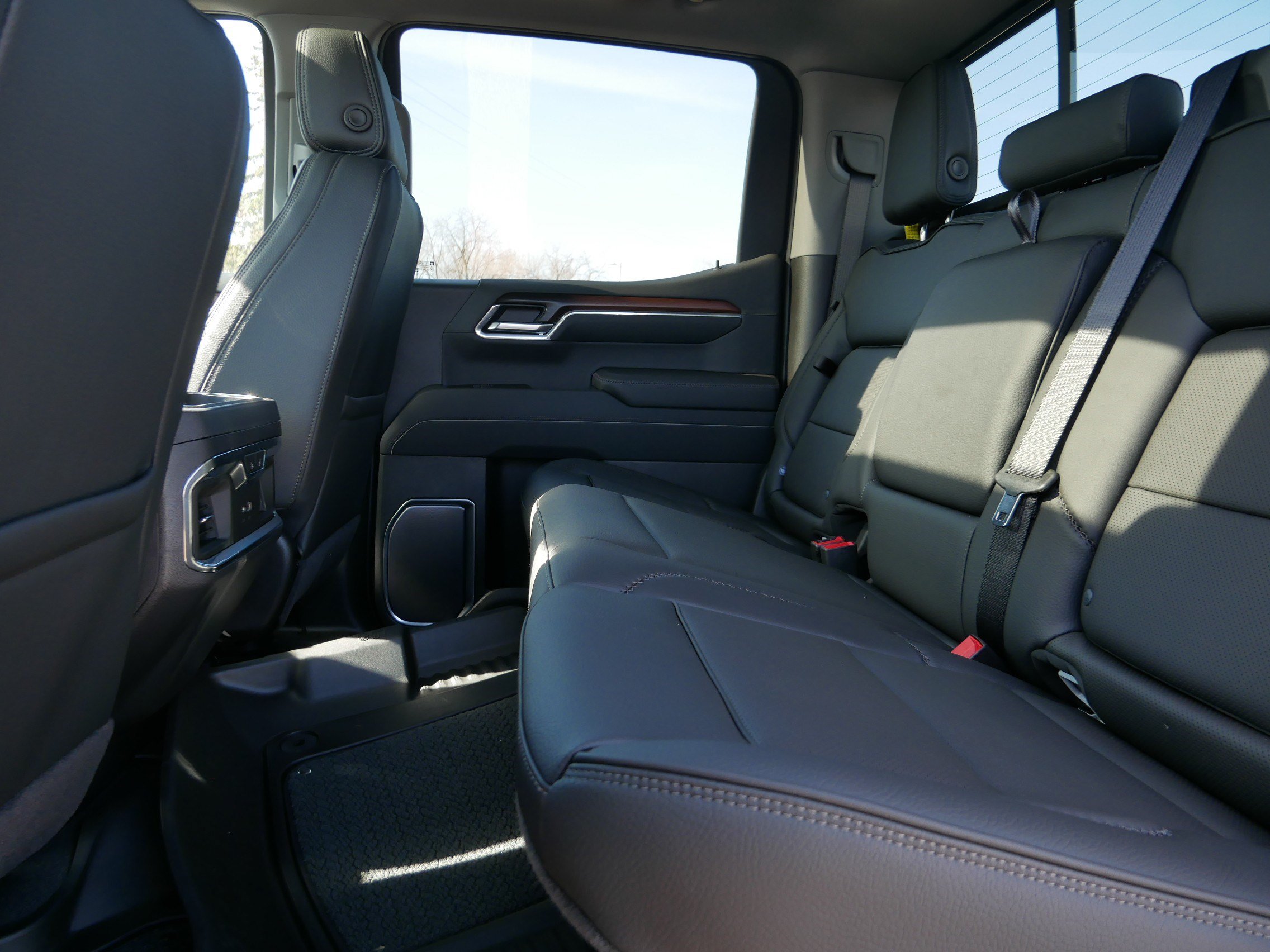 New 2026 GMC Sierra 1500 Denali w/ Technology Package AWD/4WD image 5