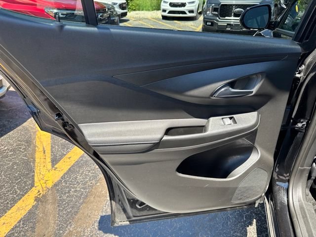 Used 2025 Buick Envista Sport Touring FWD image 17