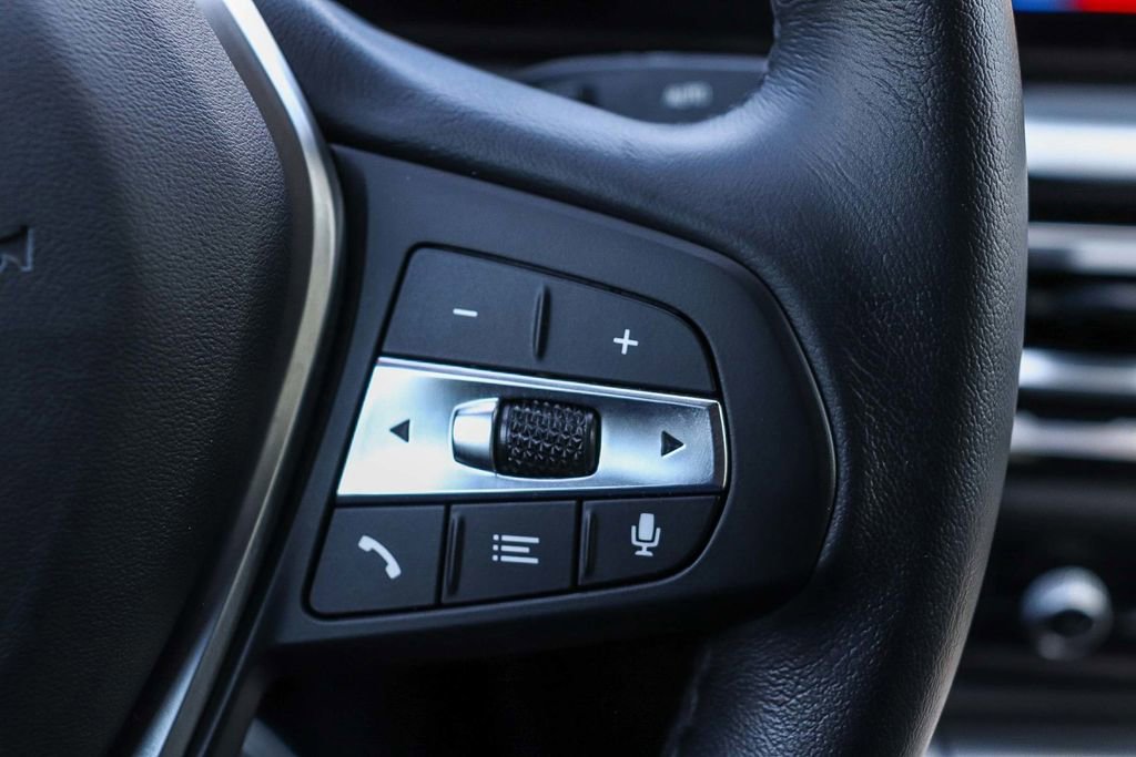 Used 2023 BMW i4 eDrive35 w/ Parking Assistance Package image 25