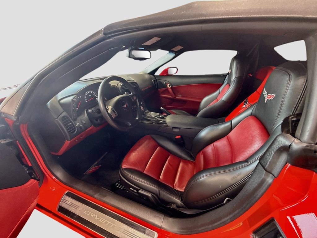 Used 2011 Chevrolet Corvette Grand Sport w/ Preferred Equipment Group RWD image 20