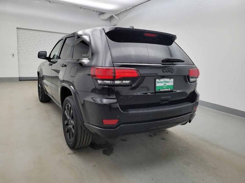 Used 2021 Jeep Grand Cherokee Laredo X image 6