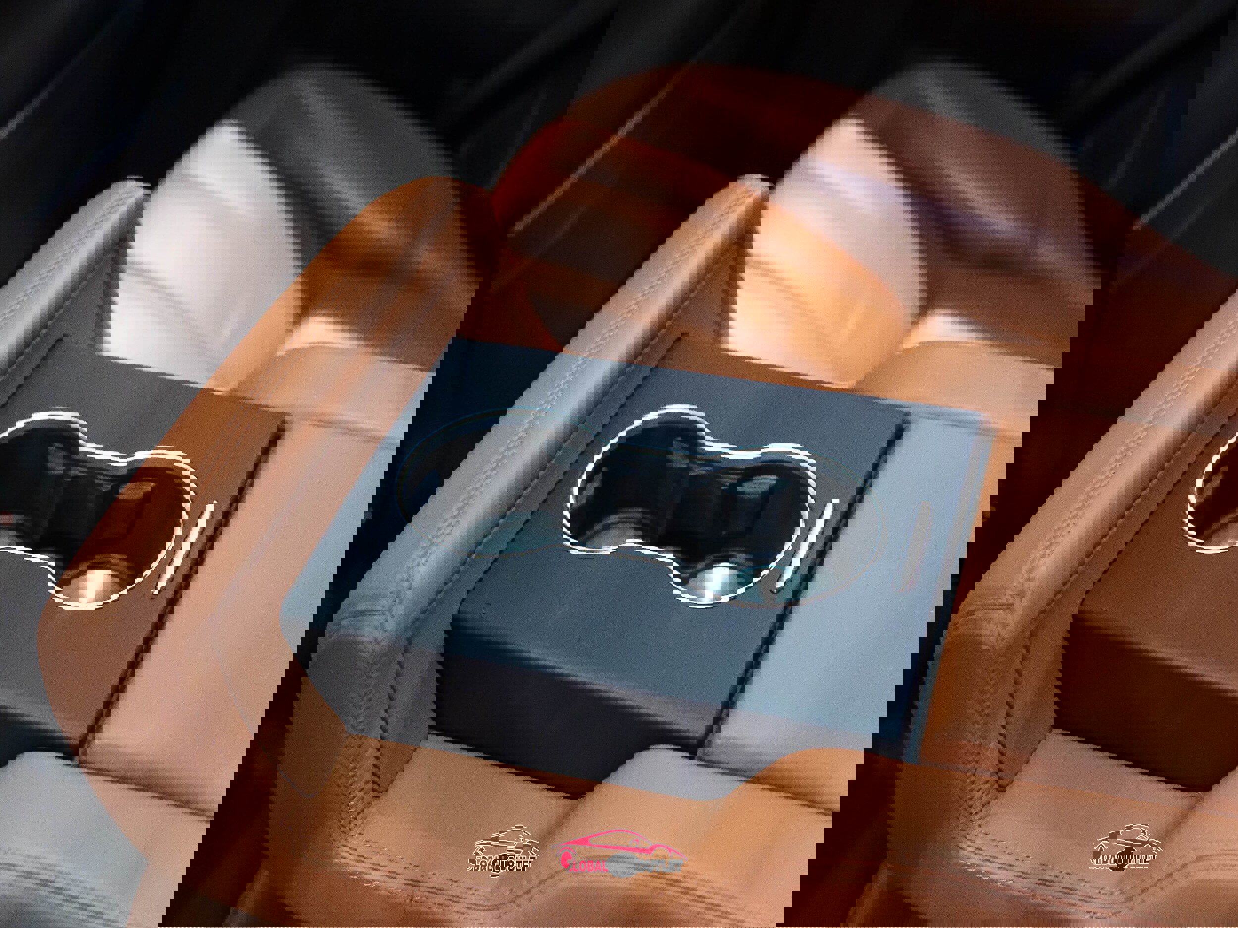 Used 2016 Land Rover Range Rover Autobiography image 23