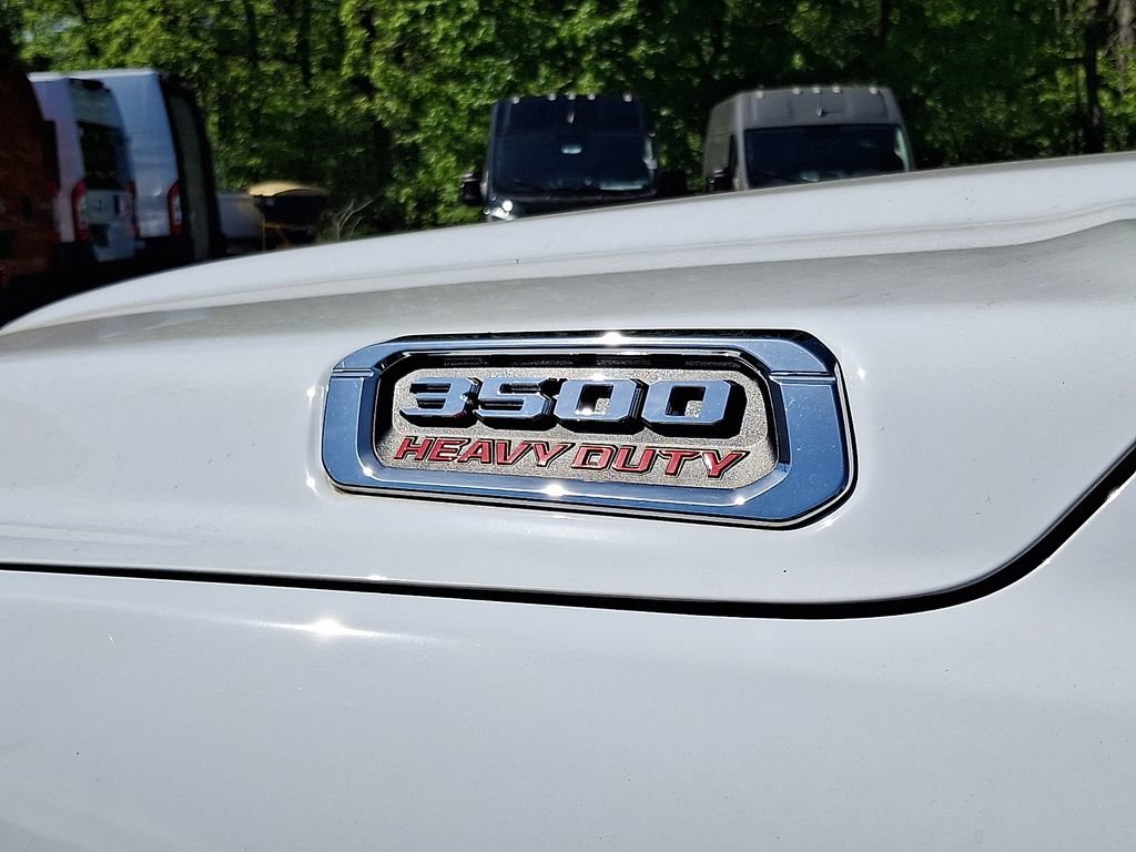 New 2024 RAM 3500 Tradesman w/ Safety Group AWD/4WD image 16