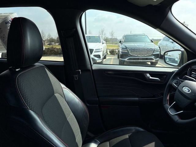 Used 2024 Ford Escape ST-Line image 15