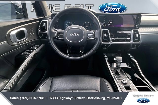 Used 2023 Kia Sorento SX image 5