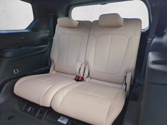 New 2026 Jeep Grand Cherokee L Limited w/ Limited Altitude Package image 14