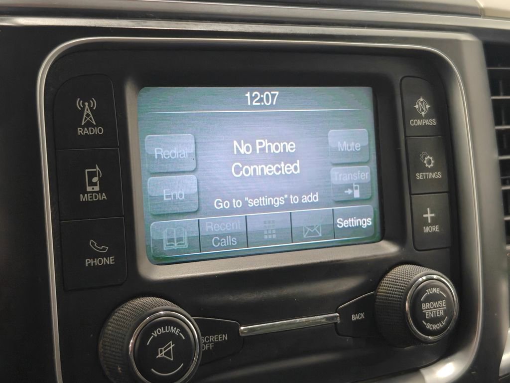 Used 2014 RAM 2500 SLT image 29