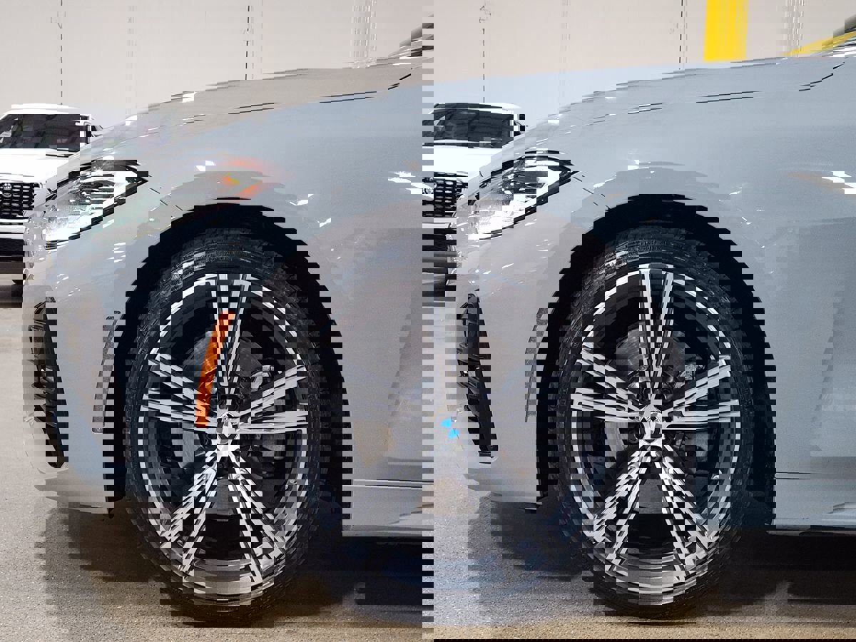 Used 2022 BMW 430i xDrive Coupe w/ M Sport Package image 5