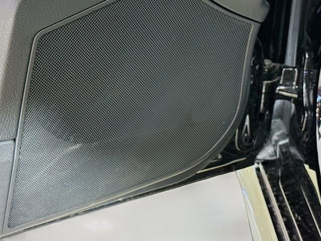 Used 2016 Mercedes-Benz E 400 4MATIC Sedan image 20