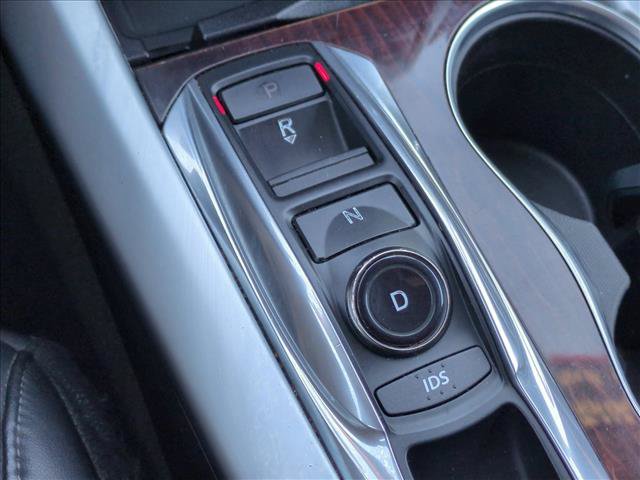 Used 2017 Acura TLX V6 w/ Technology Package FWD image 12