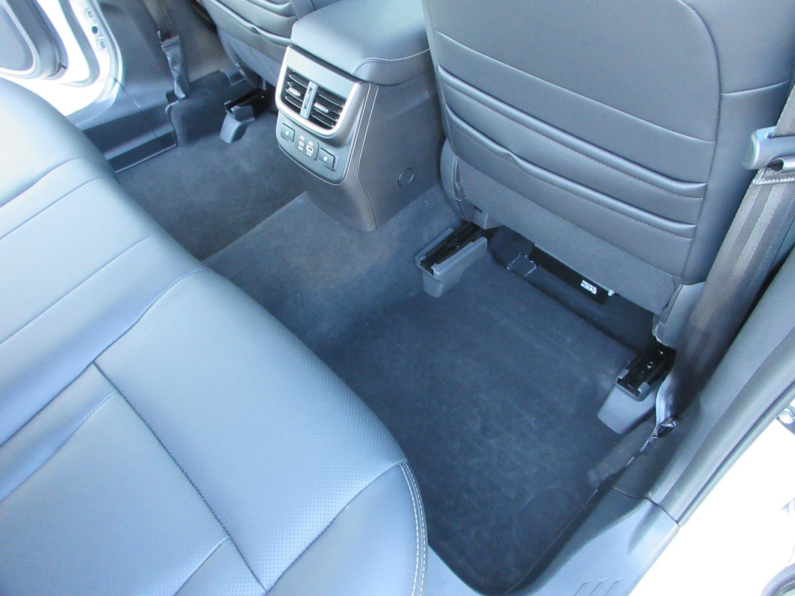 Used 2025 Subaru Legacy Touring XT image 21