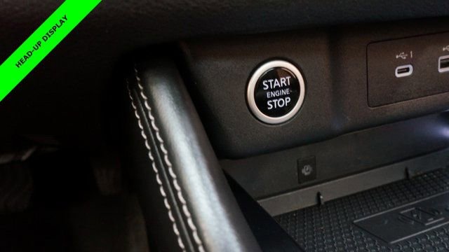 Certified 2022 Nissan Rogue Platinum w/ Head-Up Display Package image 24