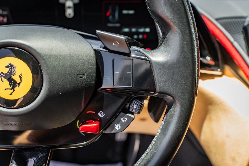 Used 2022 Ferrari Roma RWD image 29