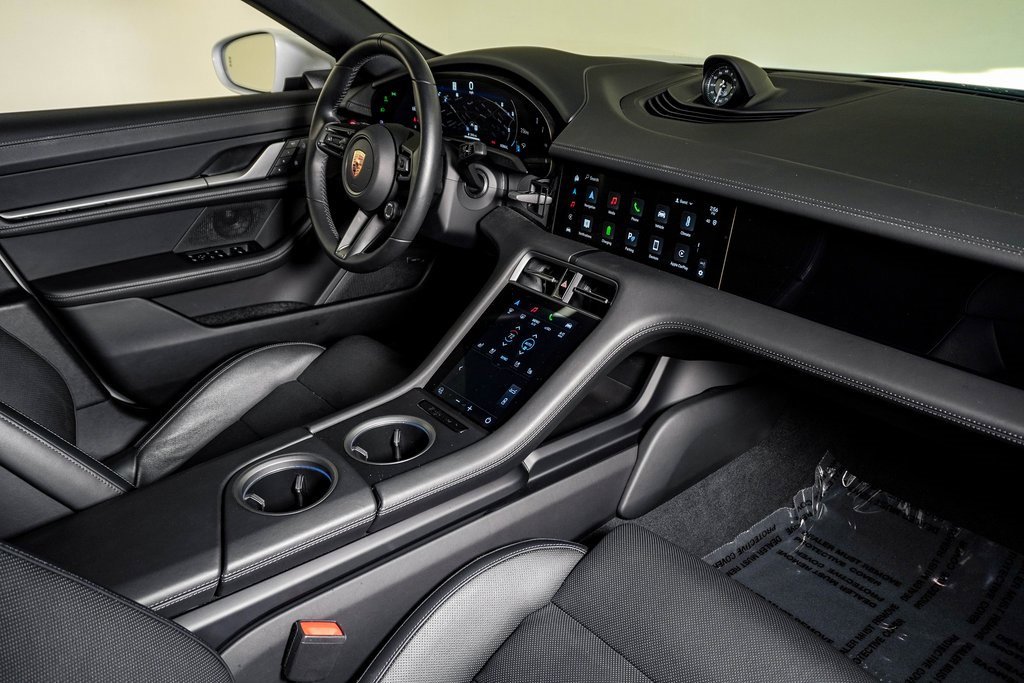 Certified 2025 Porsche Taycan image 14