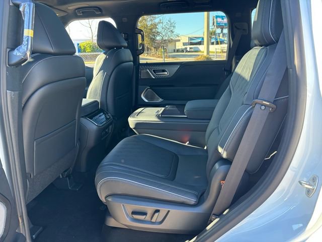 New 2026 INFINITI QX80 Autograph w/ Autograph Exterior Package image 13