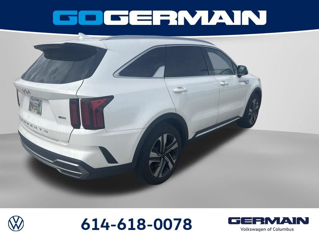 Used 2022 Kia Sorento EX w/ Panoramic Sunroof Package AWD/4WD image 6