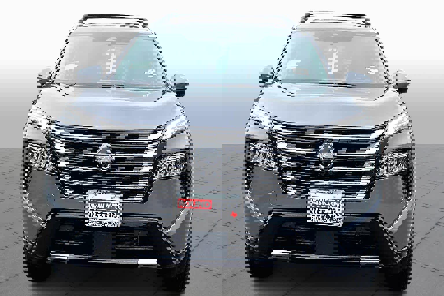 New 2026 Nissan Rogue Platinum w/ Platinum Premium Package image 3