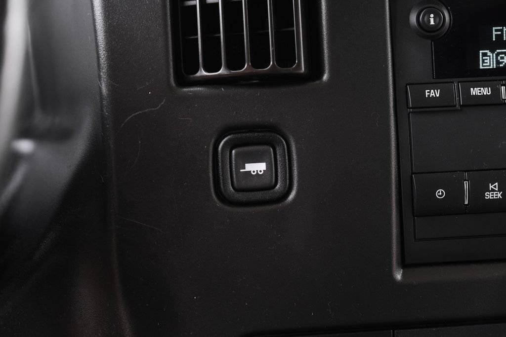 Used 2021 Chevrolet Express 3500 w/ Power Convenience Package RWD image 28