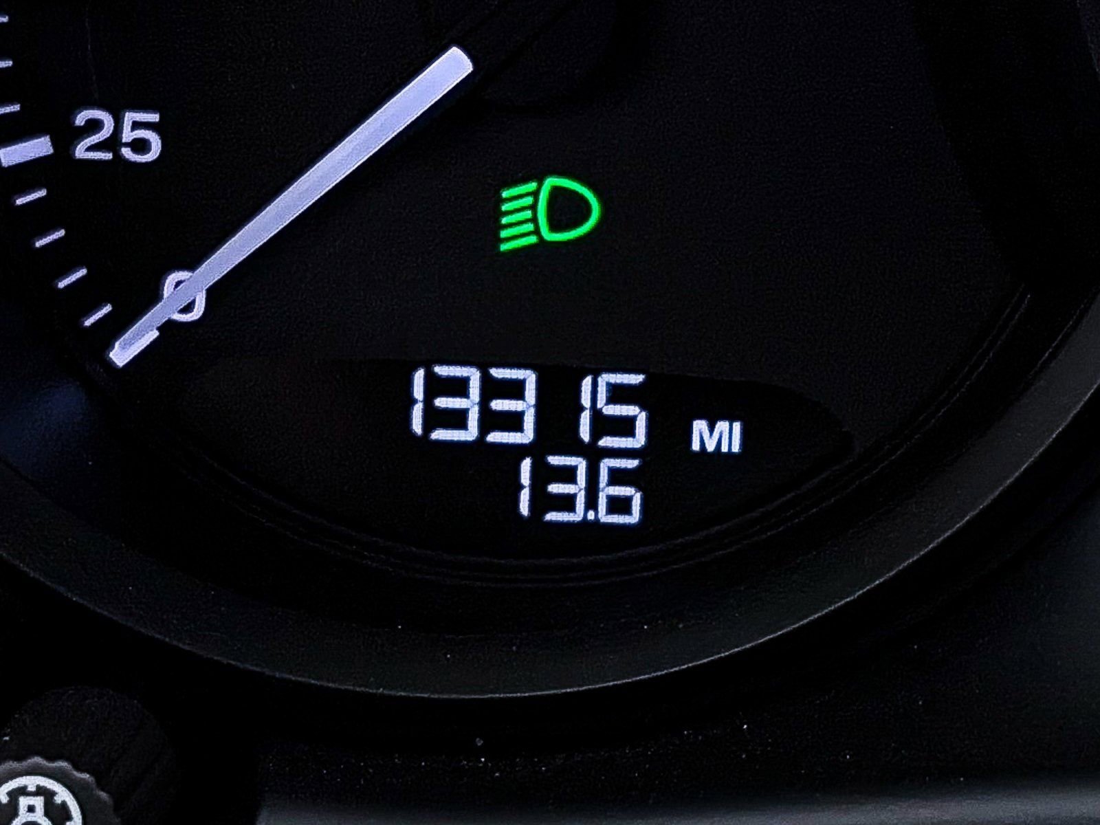 Used 2024 Porsche Macan image 36