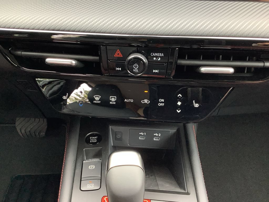 New 2026 Nissan Kicks SR w/ Cold Weather Package AWD/4WD image 22