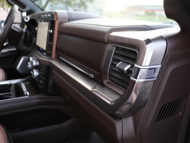 Used 2023 Ford F250 King Ranch w/ Chrome Package AWD/4WD image 13