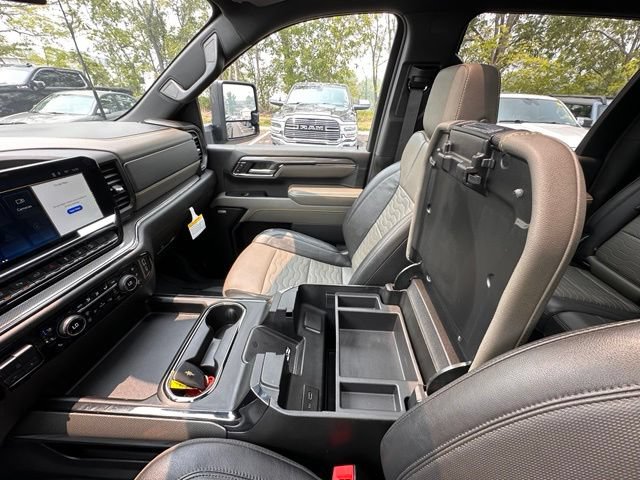 Used 2024 Chevrolet Silverado 2500 ZR2 w/ LPO, Dark Essentials Package AWD/4WD image 30
