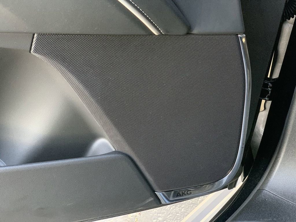 Certified 2024 Cadillac Escalade ESV V w/ Heavy-Duty Trailer Package image 22