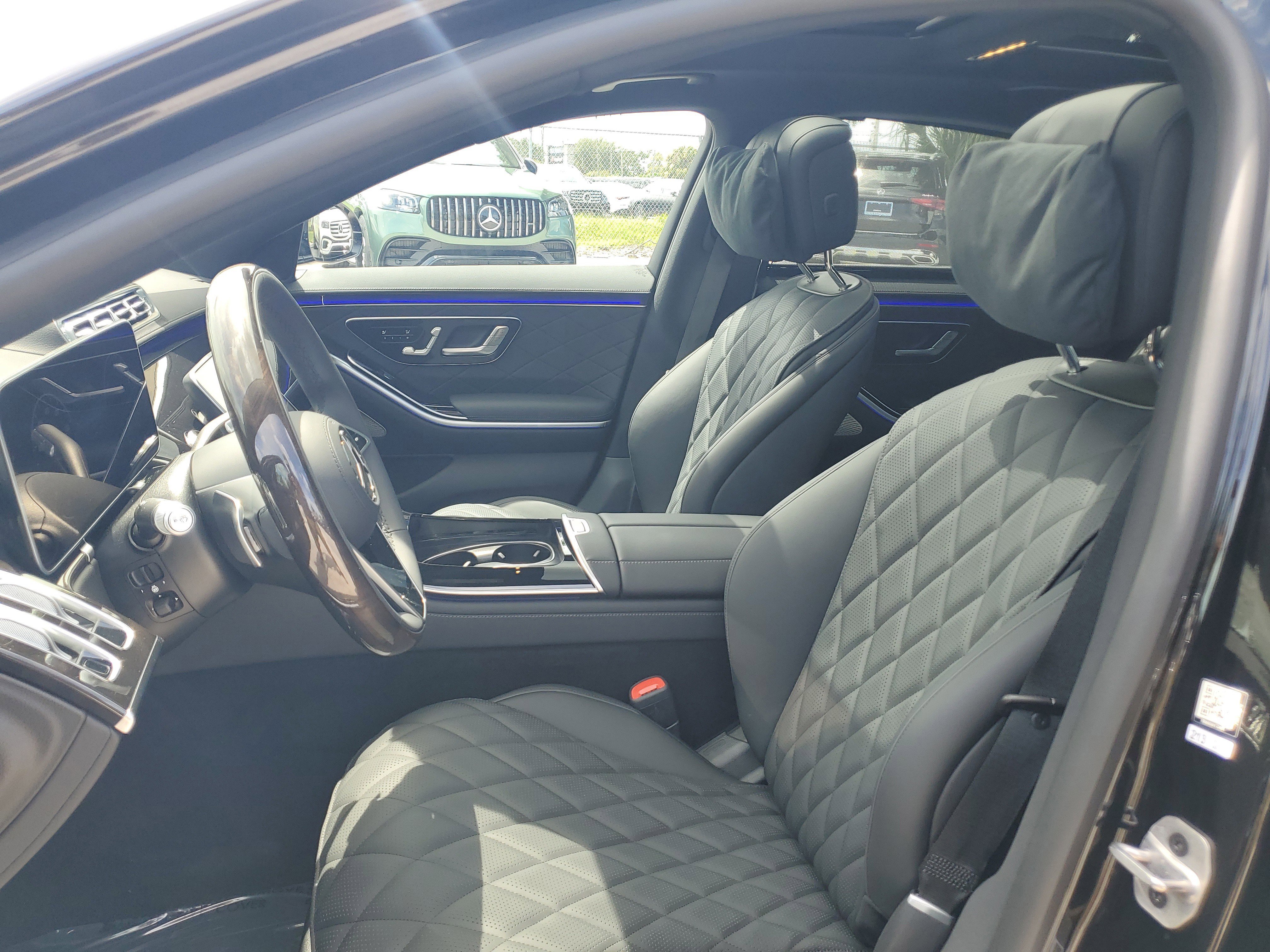 New 2026 Mercedes-Benz S 580e 4MATIC Sedan image 24