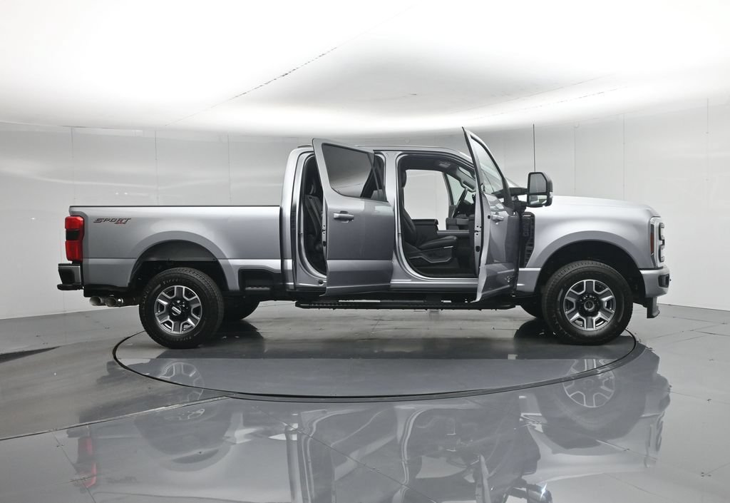 Certified 2024 Ford F250 Lariat w/ Sport Appearance Package AWD/4WD image 40