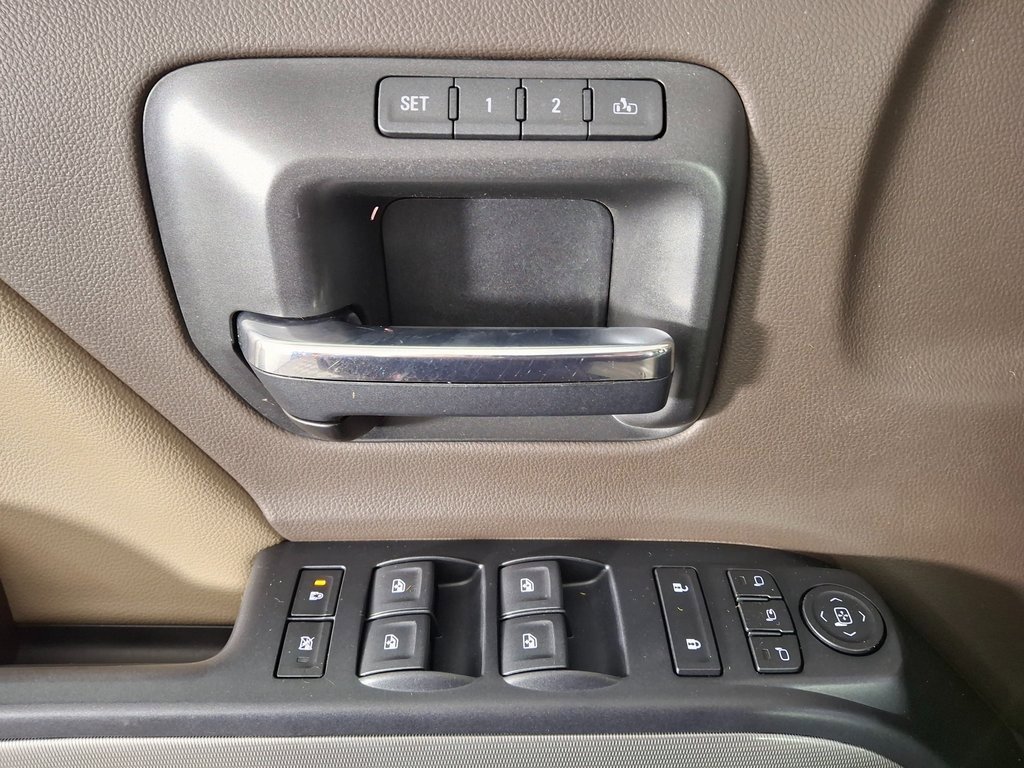 Used 2018 Chevrolet Silverado 3500 LTZ w/ Duramax Plus Package image 24
