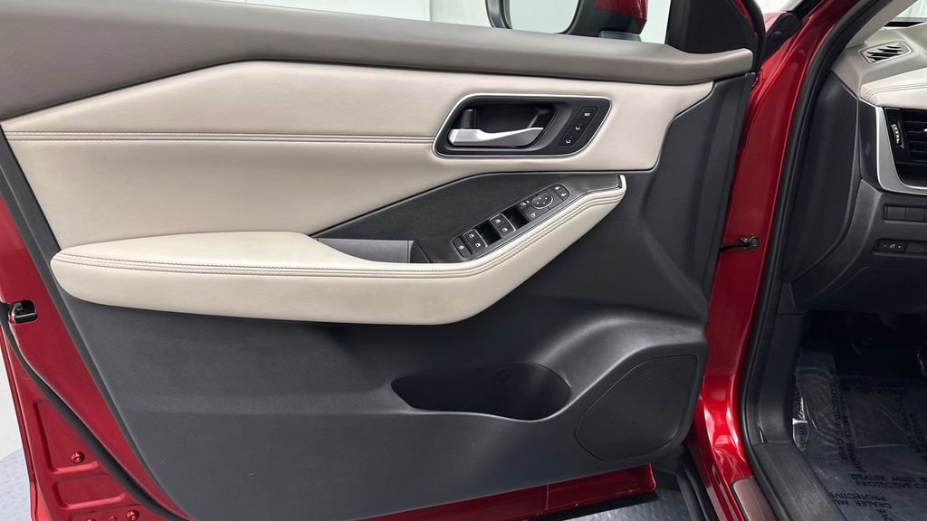 Certified 2021 Nissan Rogue SL w/ Premium Package image 17