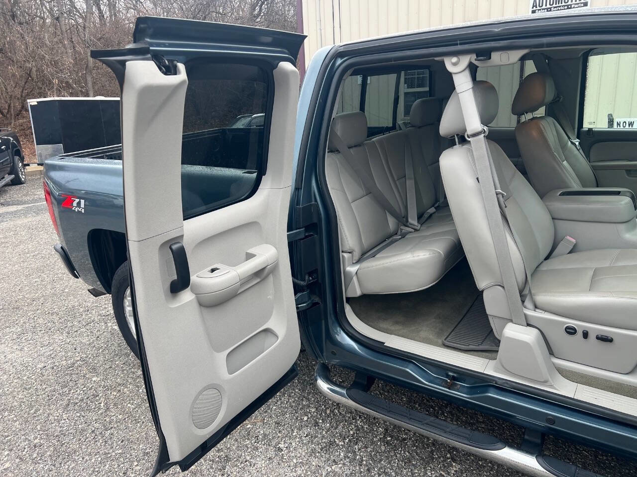 Used 2011 Chevrolet Silverado 1500 LTZ w/ LTZ Plus Package image 12