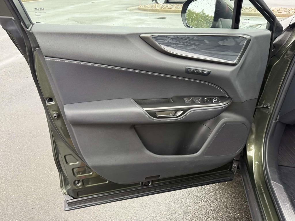 Used 2023 Lexus NX 350 AWD image 13