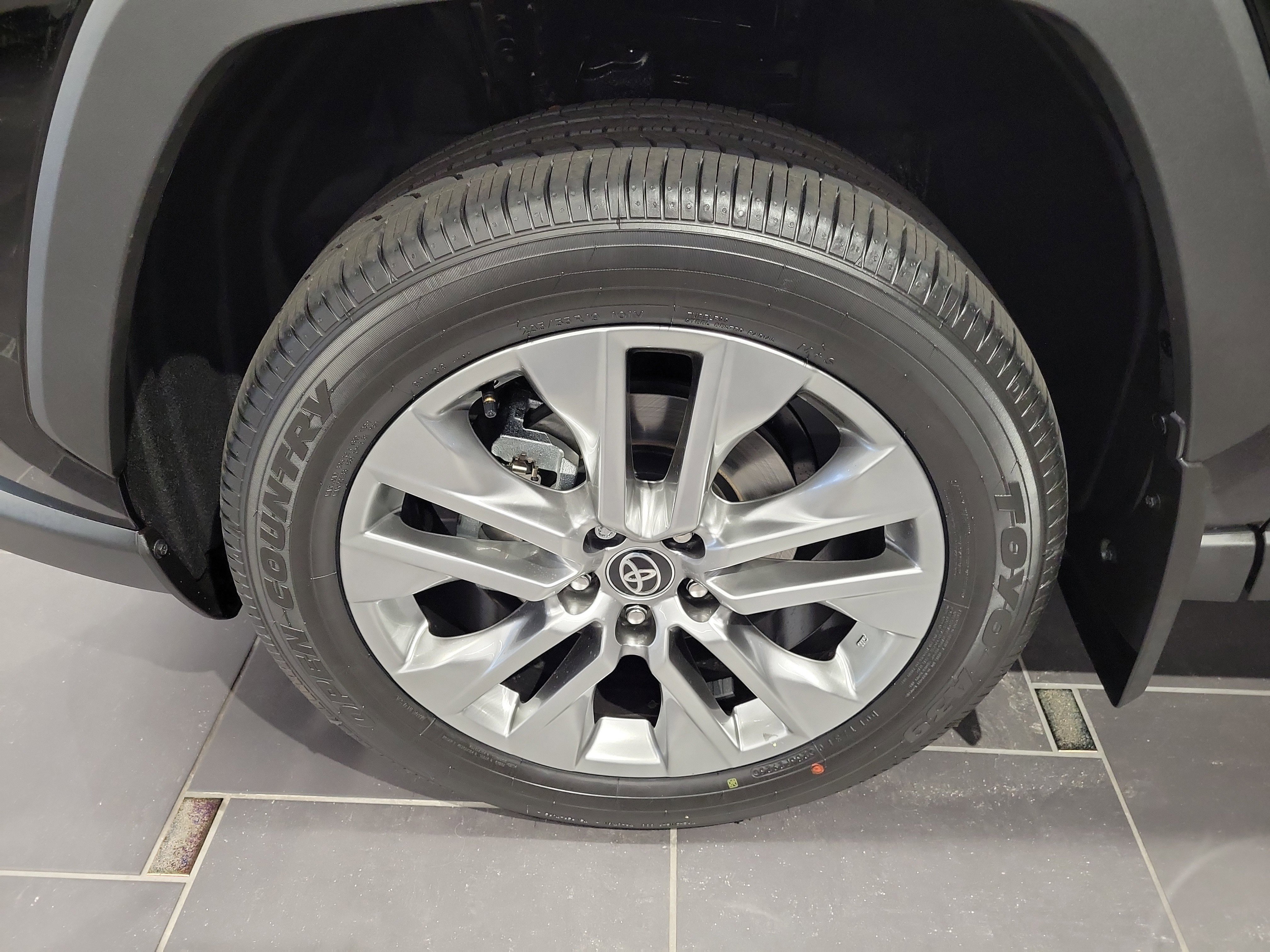 Certified 2025 Toyota RAV4 Limited image 7