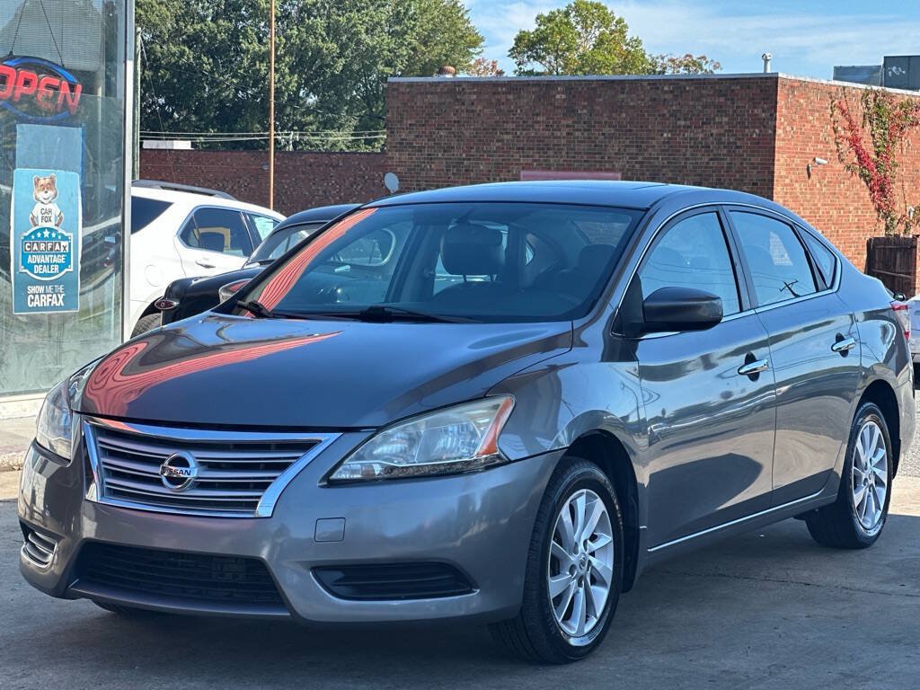 Used 2015 Nissan Sentra SV w/ Style Package FWD image 3