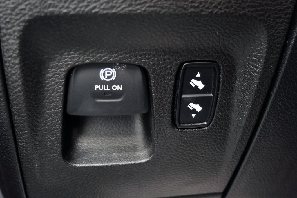 Used 2019 RAM 1500 Rebel w/ Level 2 Equipment Group AWD/4WD image 26